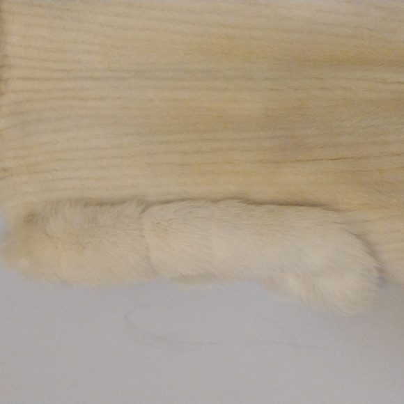 Vintage Faberge mink and Fox vest - Picture 6 of 10